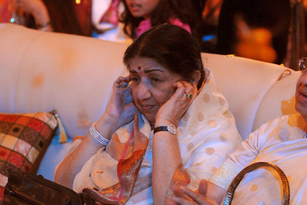 lata mangeshkar